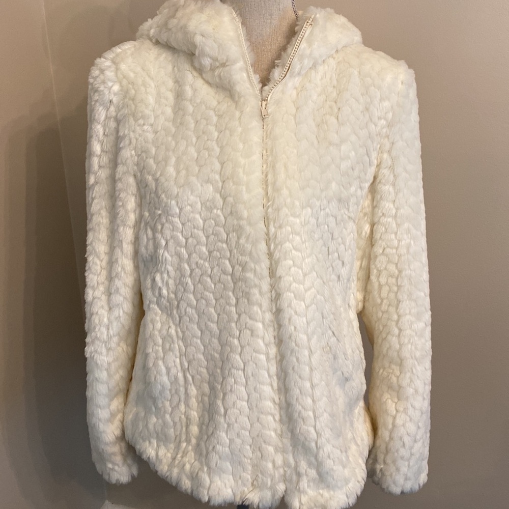 Creamy white hooded fur jacket